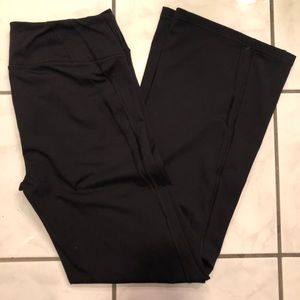 Victoria’s Secret Supermodel Yoga Pants